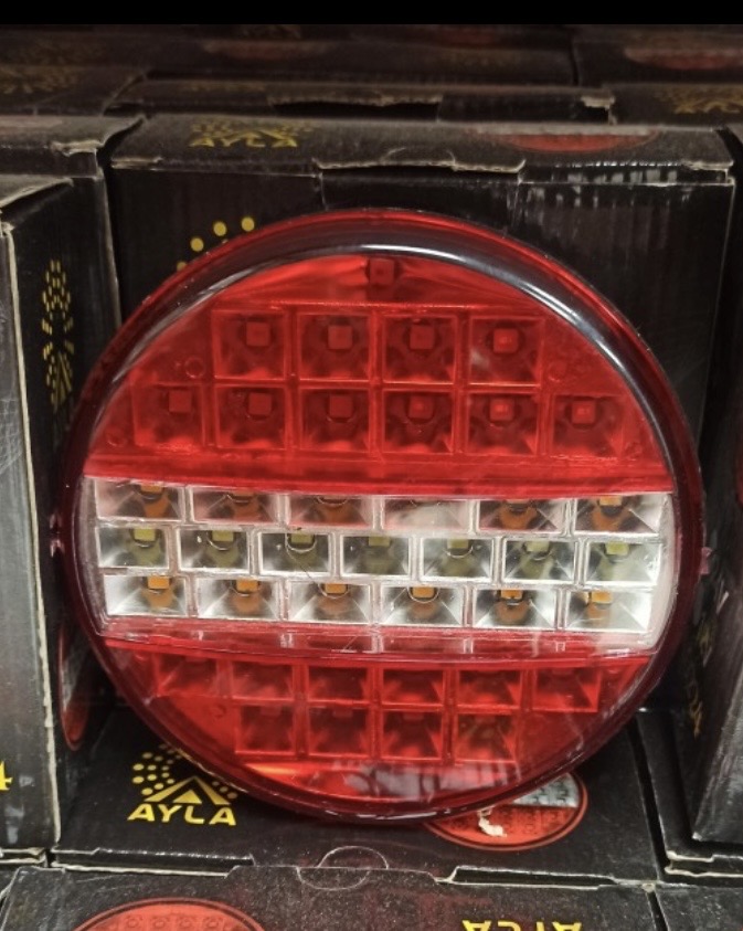 چراغ کالابرس وسط سفید 24